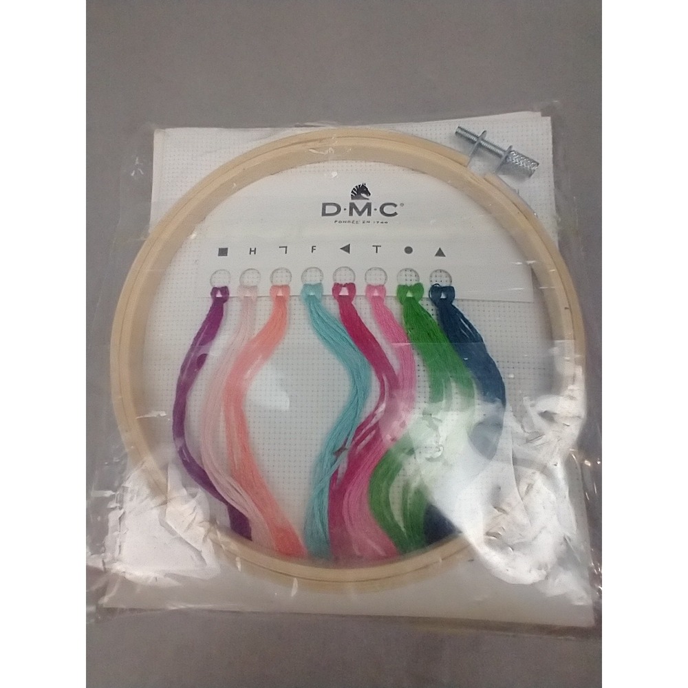 DMC Cross Stitch Kit Exotic Flowers Hummingbird 5.9" Hoop - Picture 2 of 10